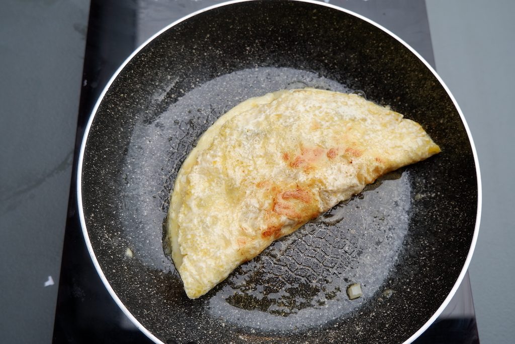 omelette aux champignons céto - plier