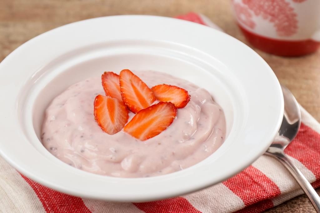 Keto Strawberry Breakfast Mousse