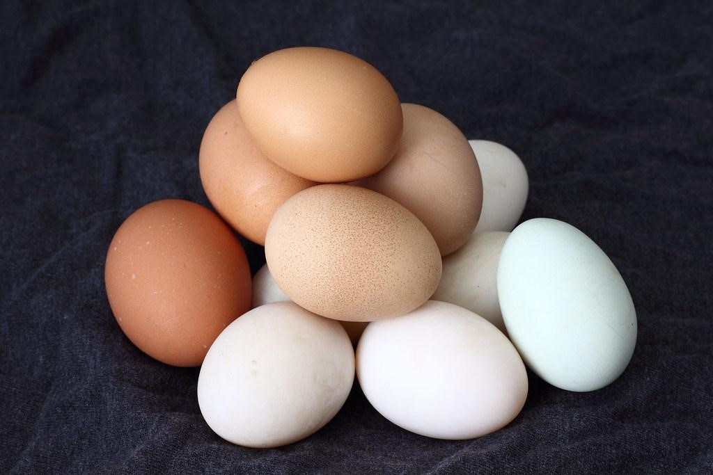 5 tips to building lean muscle - Eggs